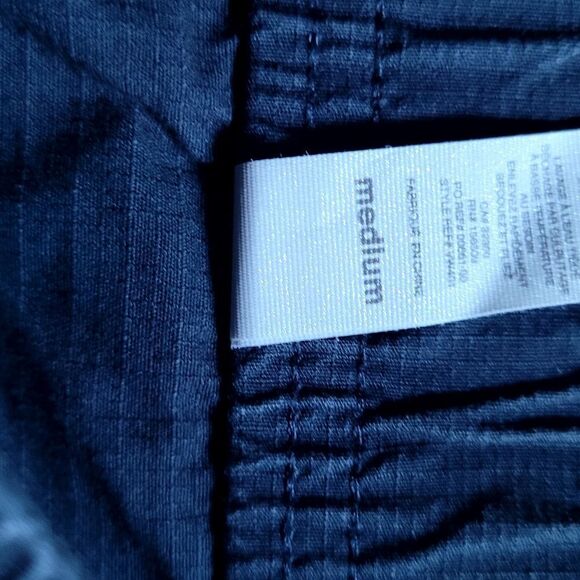 Vuori Ripstop Pants Size Medium - Picture 8 of 8